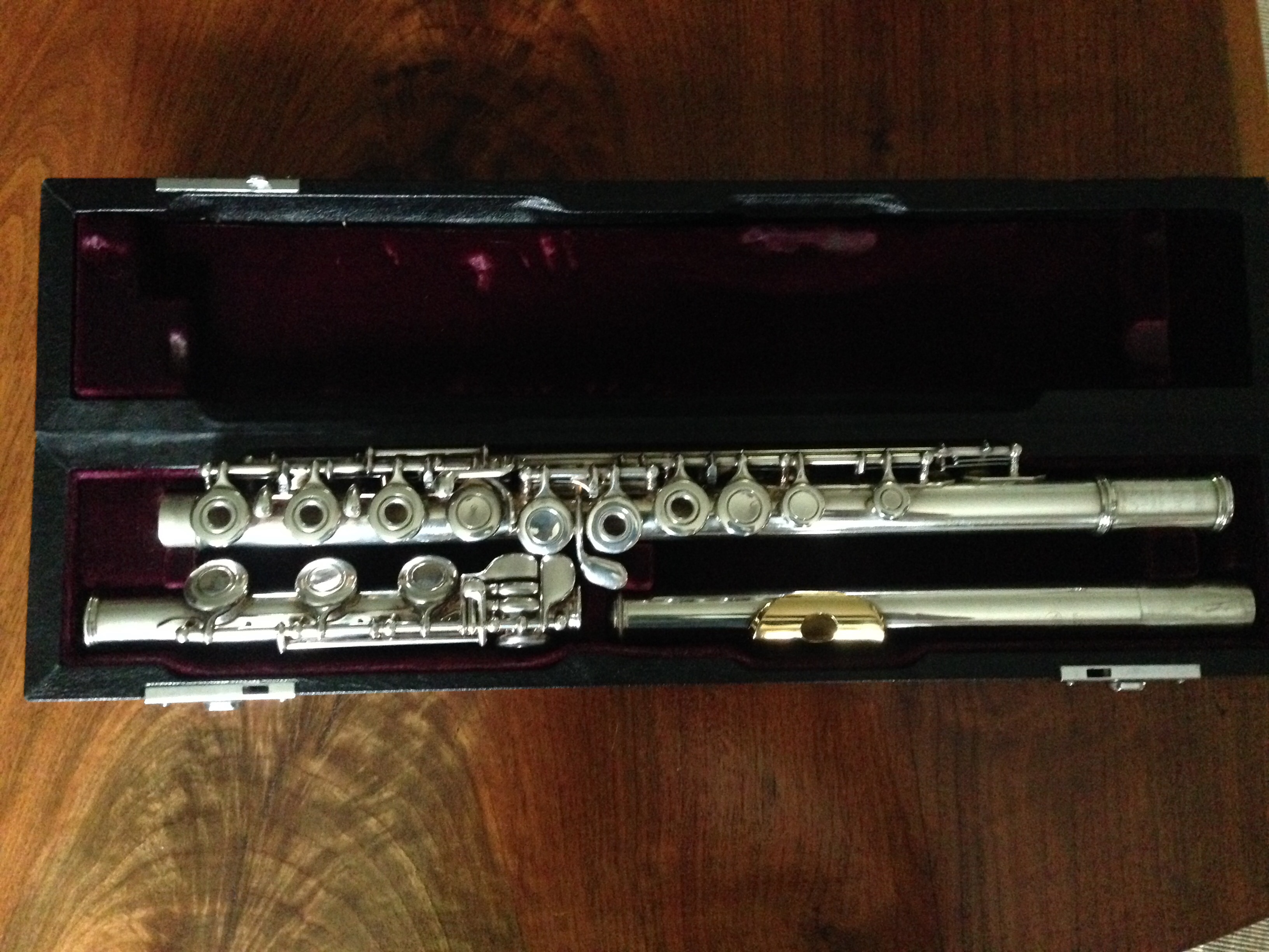 Gemeinhardt 3SHB Flute with Inline G B Foot and Gold Lip Plate